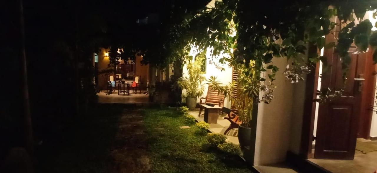 Mandara Rest Hikkaduwa Exterior foto